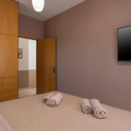 Olive Tree بيت للعطل *