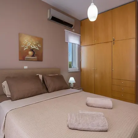 Olive Tree بيت للعطل خانيا